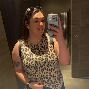 Meet your Posher, Stephanie